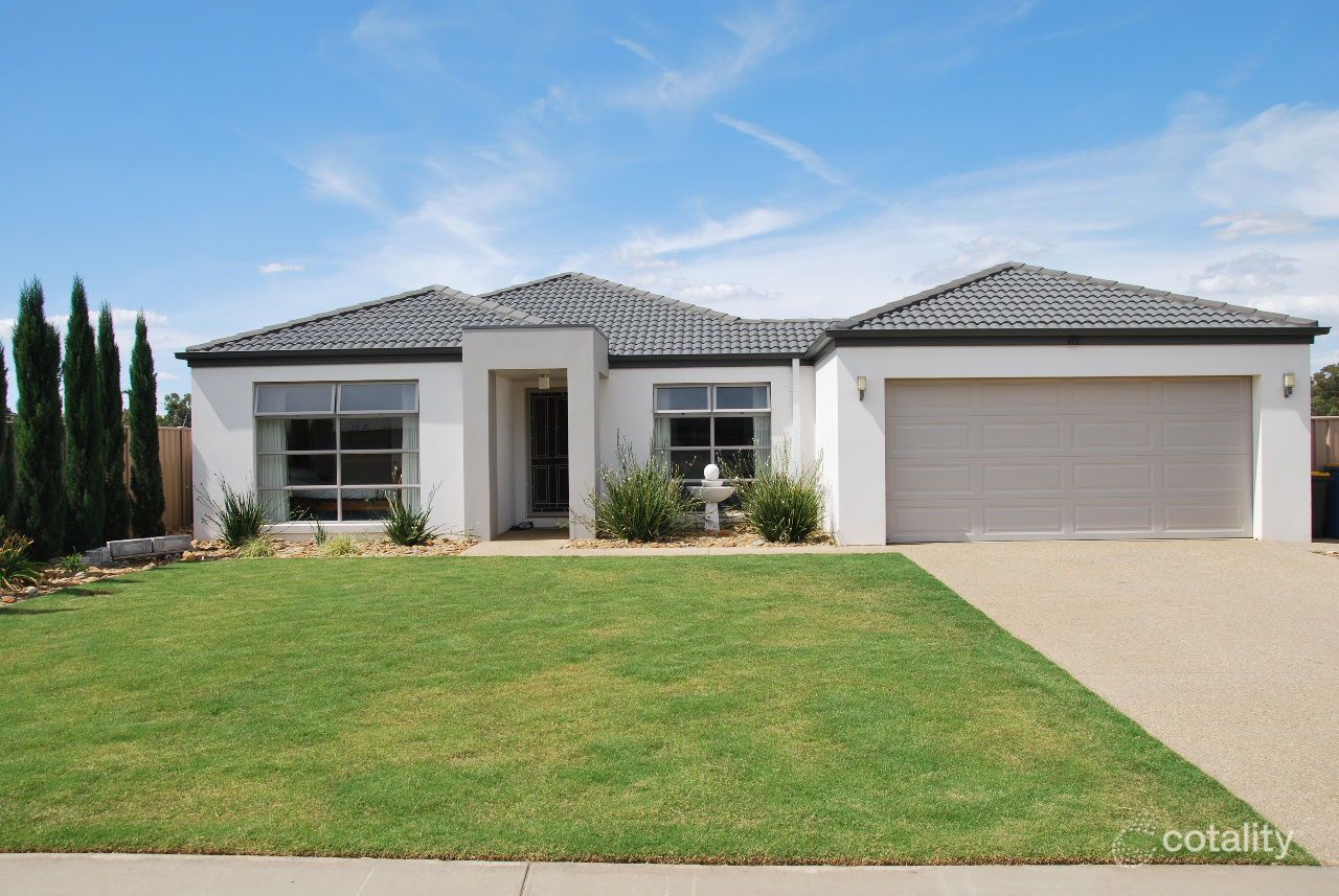 4 Russell Ct, Barooga, NSW 3644