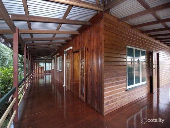 48 Cowley St, Kamerunga, QLD 4870