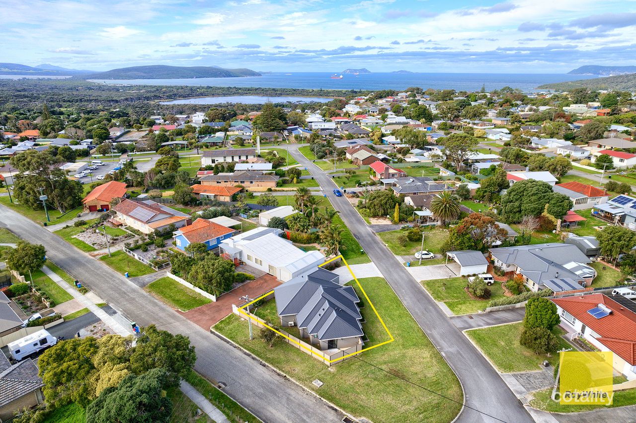 16 Taylor St, Mira Mar, WA 6330