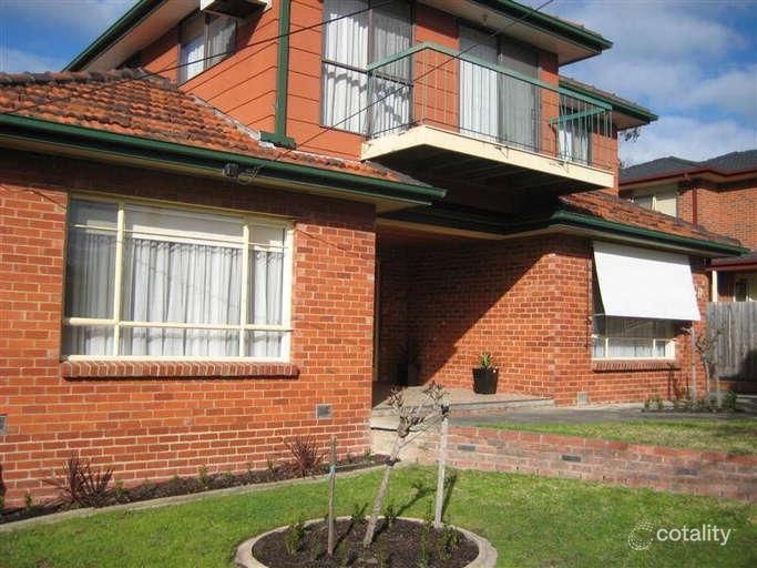 11 Rialton Ave, Blackburn North, VIC 3130