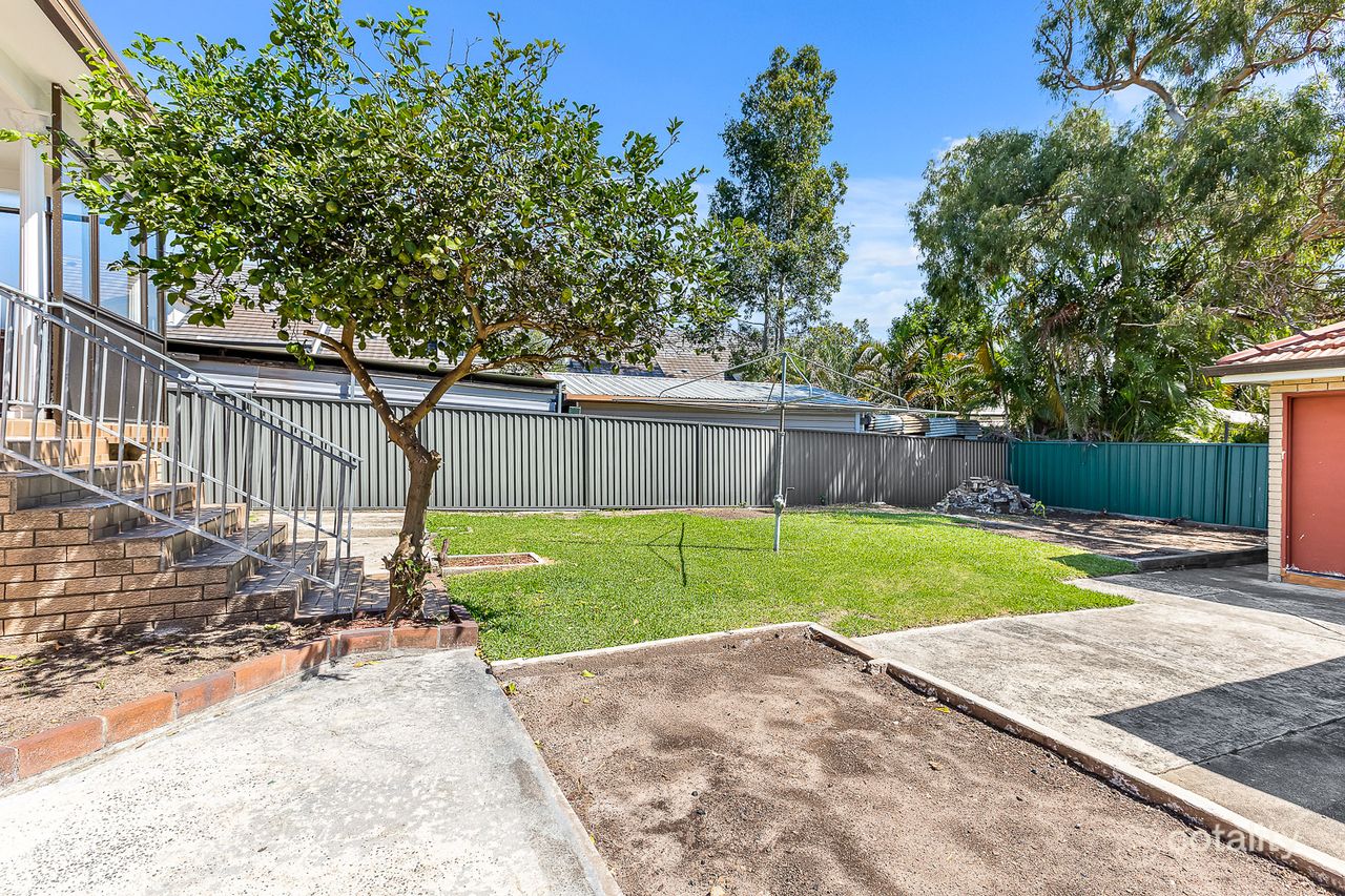 15 Hannam St, Turrella, NSW 2205