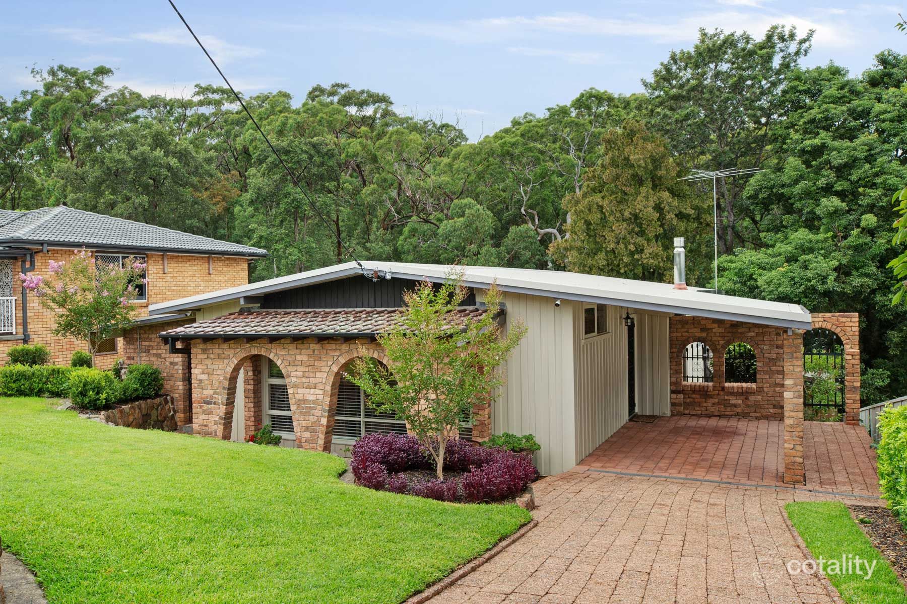 6 Lois Cres, Cardiff, NSW 2285