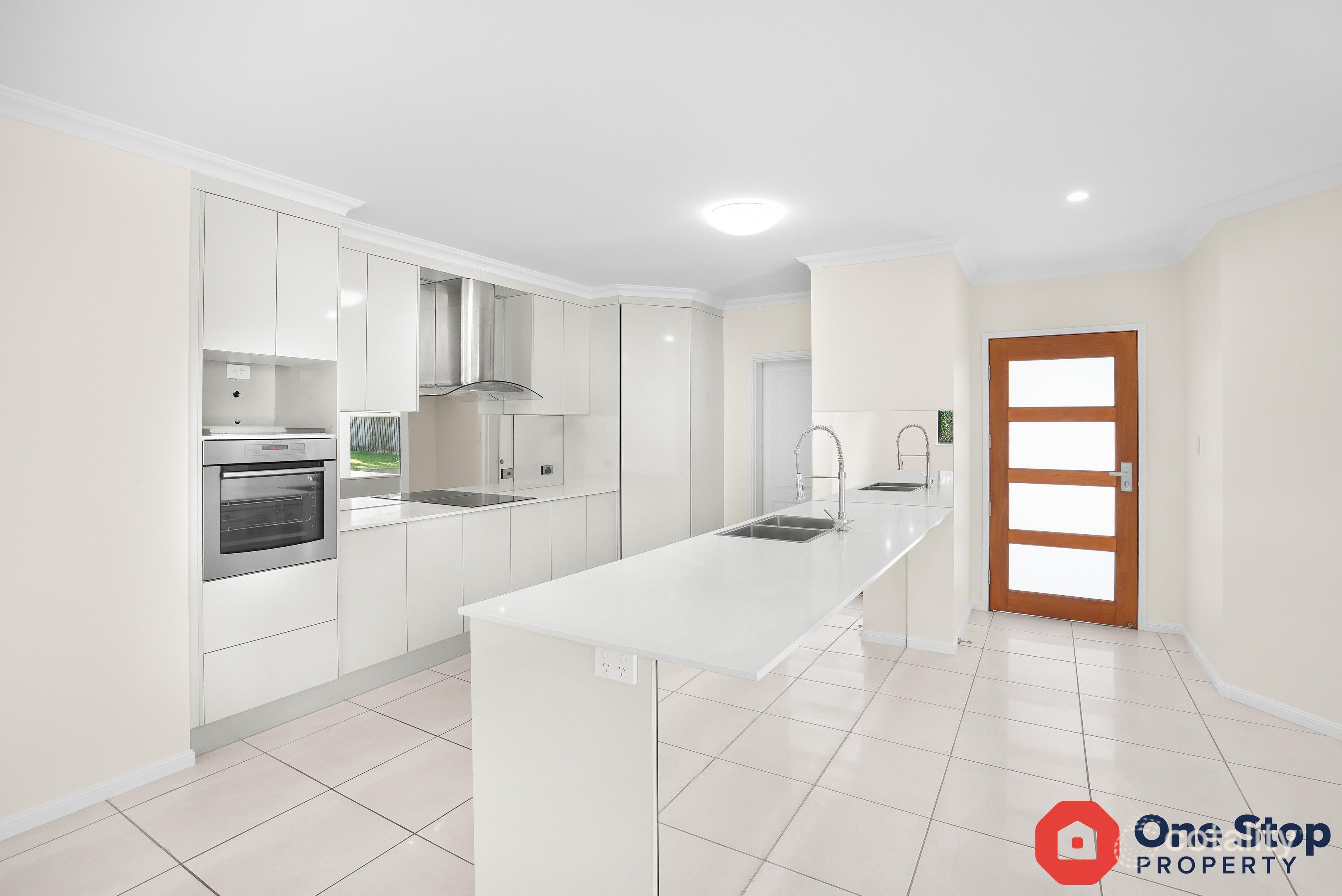 14 Tati Cl, Bentley Park, QLD 4869