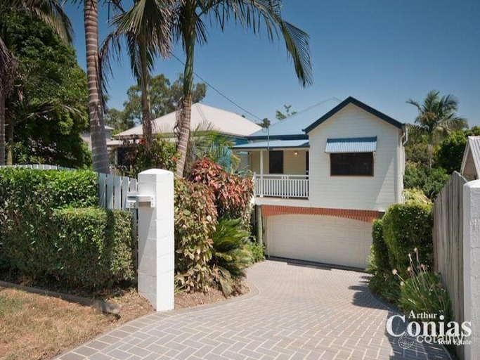54 Gladstone St, Indooroopilly, QLD 4068