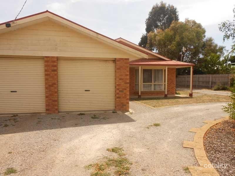 14 Albert St, Miners Rest, VIC 3352