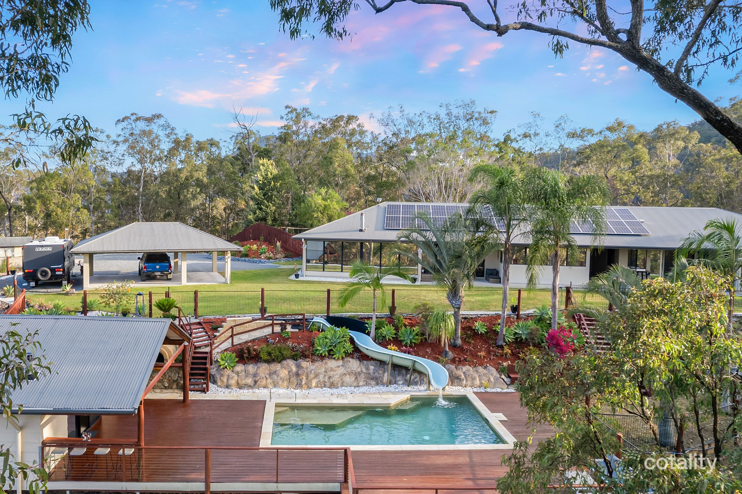 128a Henri Robert Dr, Clagiraba, QLD 4211