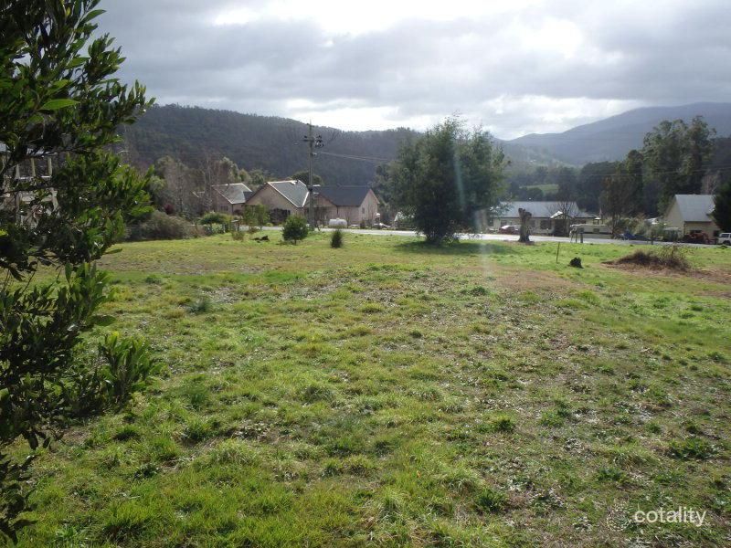 10 Barton Ave, Marysville, VIC 3779