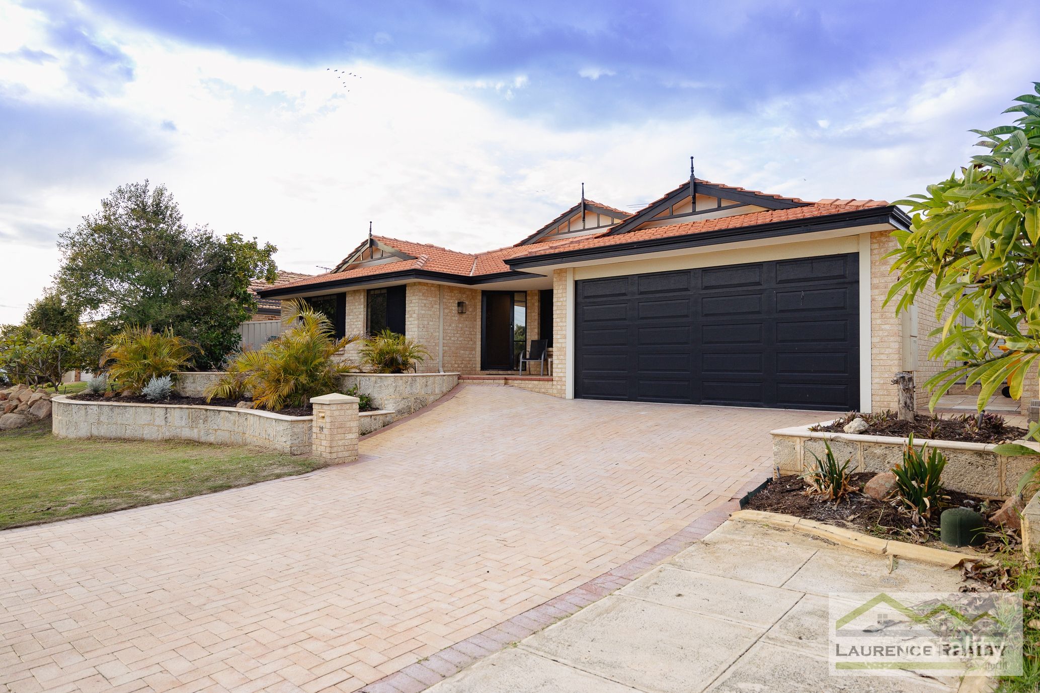 14 Ailsacraig Rmbl, Kinross, WA 6028