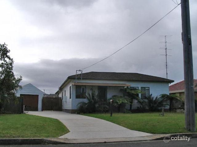 14 Corinda Ave, Woonona, NSW 2517