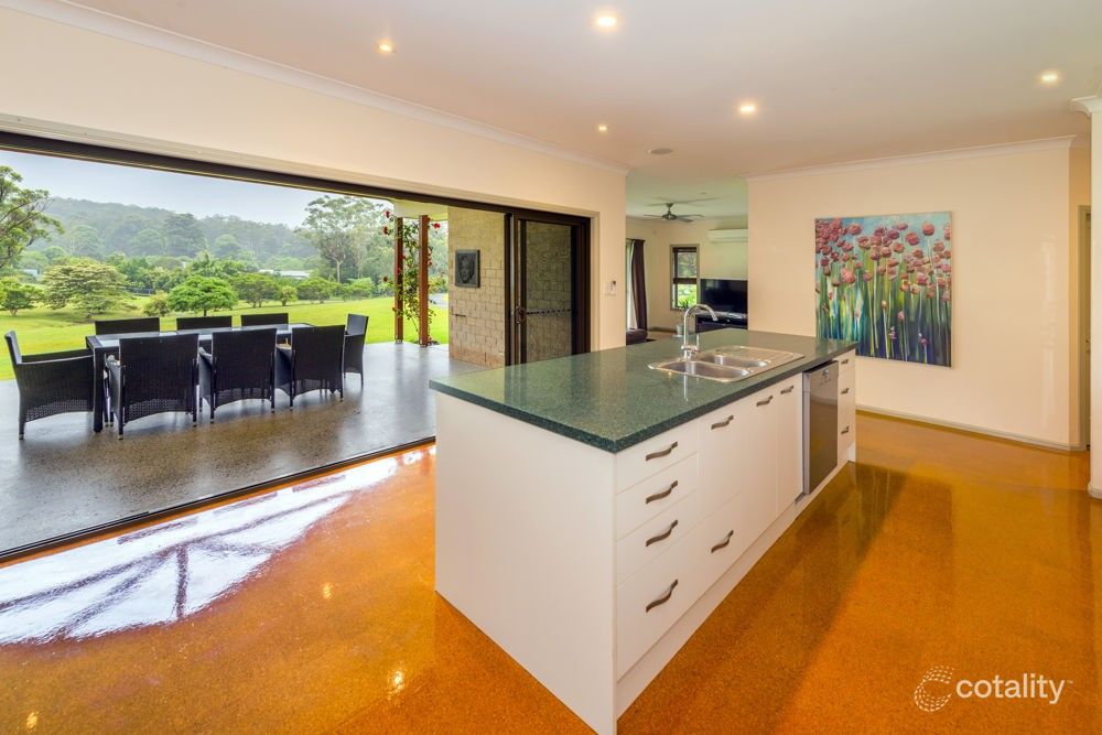 21 Palm Grove Pl, Moonee Beach, NSW 2450