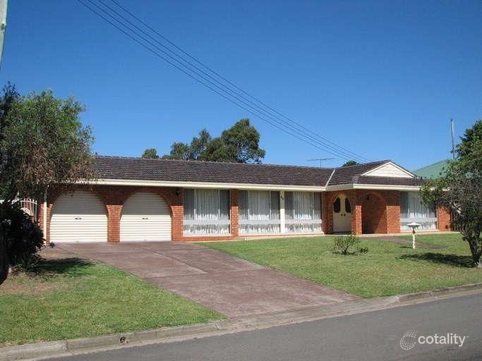 50 Westbourne Ave, Thirlmere, NSW 2572