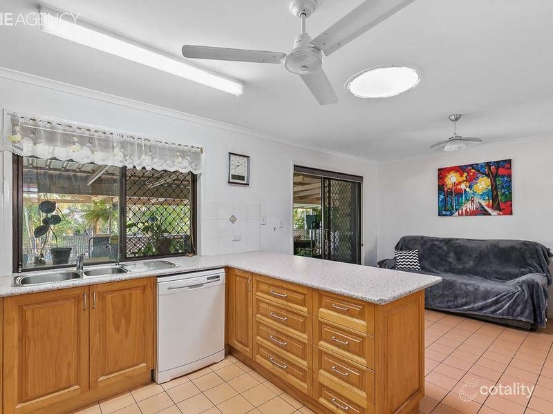 40 Moonbi St, Scarness, QLD 4655