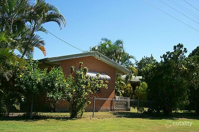2 Hargreave St, Kurrimine Beach, QLD 4871