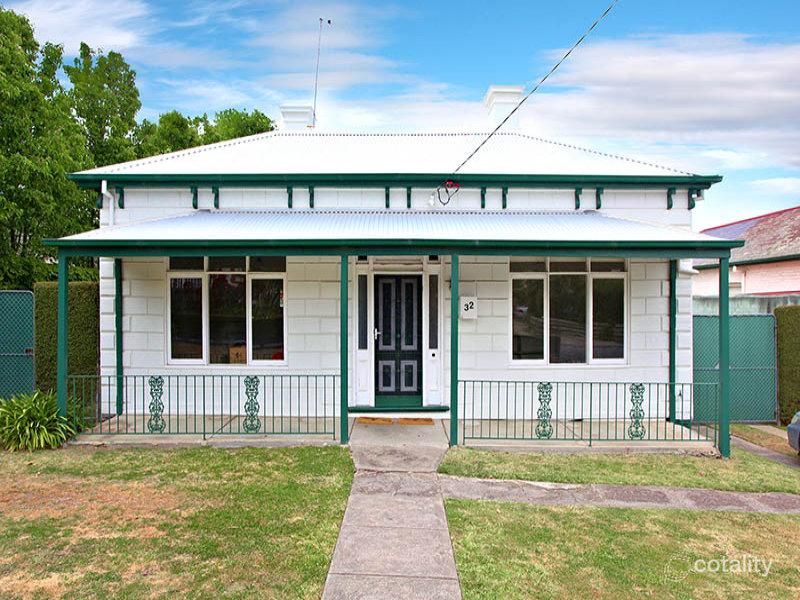 32 Oxley Rd, Hawthorn, VIC 3122