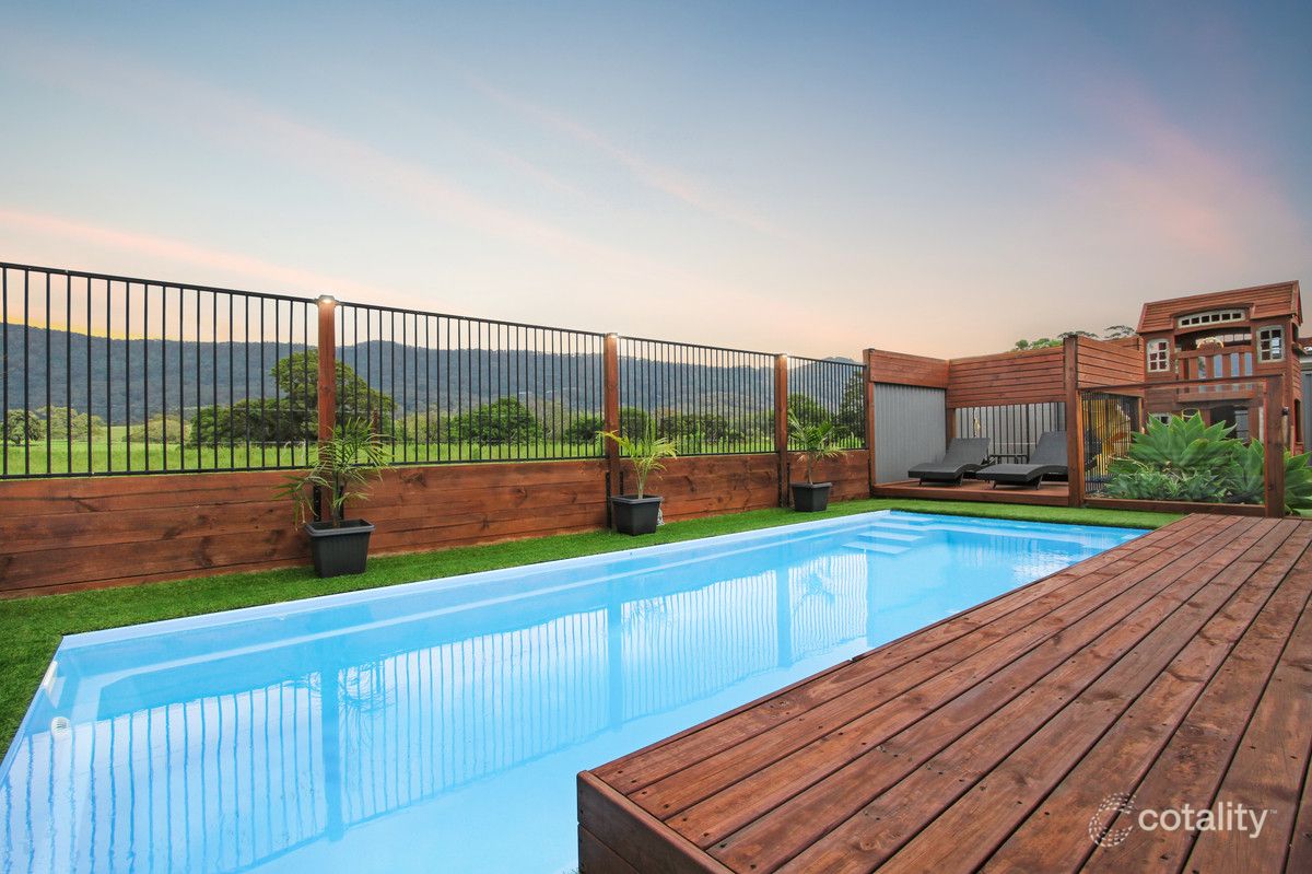 45 Alkira Cct, Horsley, NSW 2530
