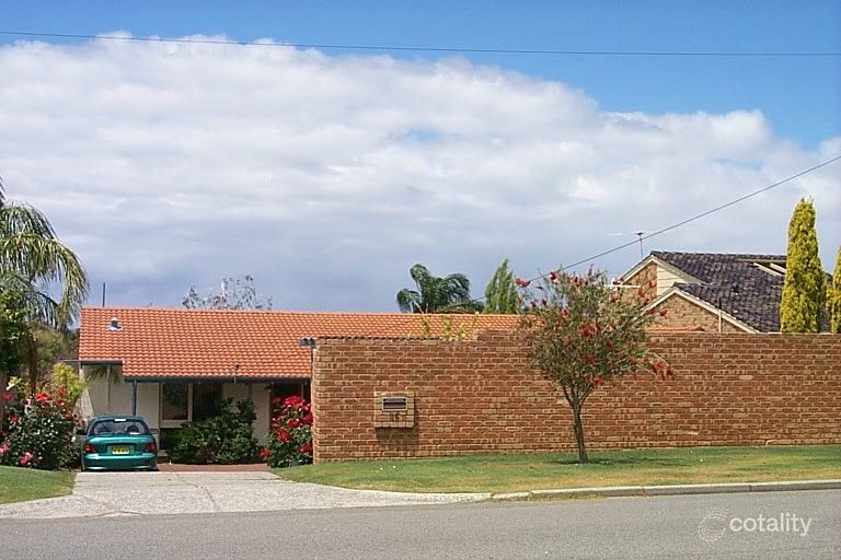 38 Valencia Ave, Churchlands, WA 6018