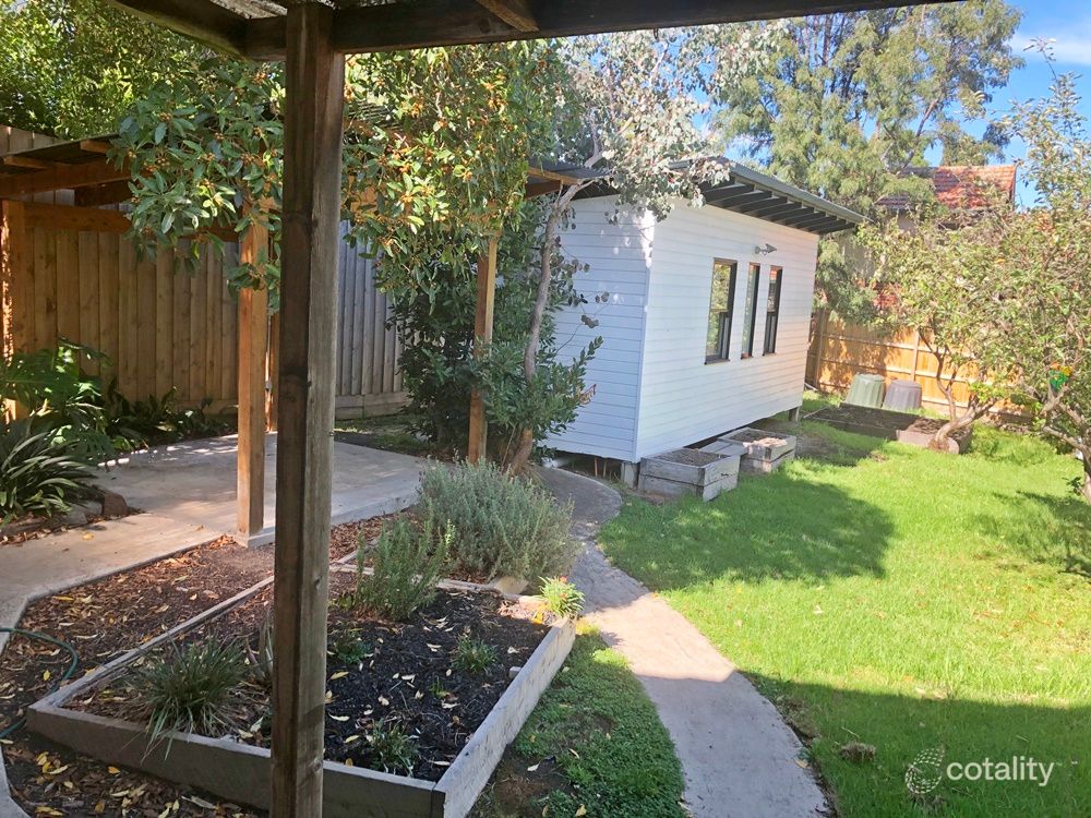 23 Odenwald Rd, Eaglemont, VIC 3084