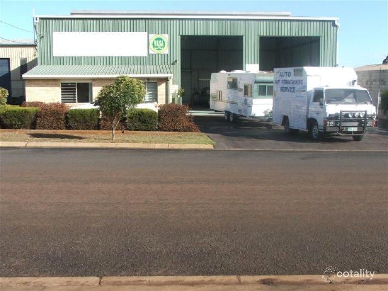 13 Eyers St, Wilsonton, QLD 4350