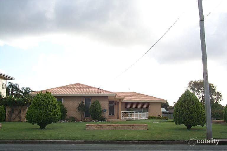 166 Tahiti Ave, Palm Beach, QLD 4221