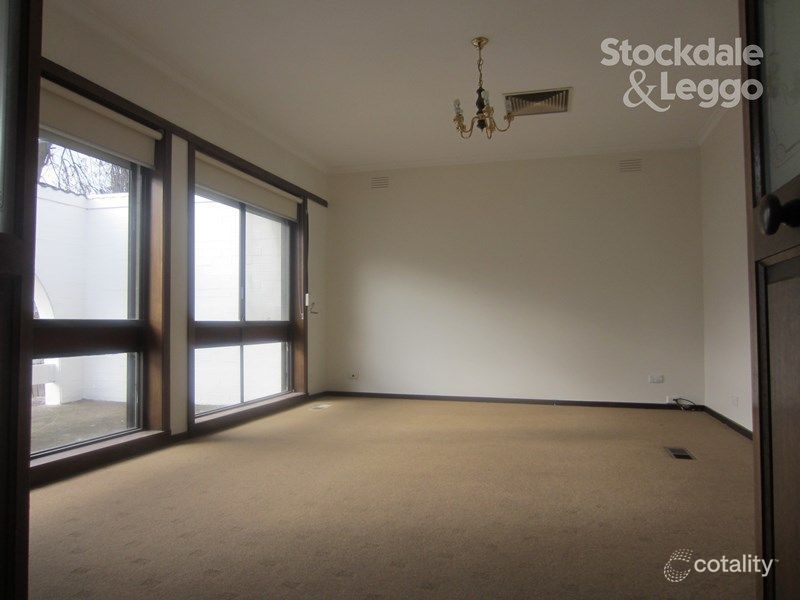 11 May St, Bundoora, VIC 3083