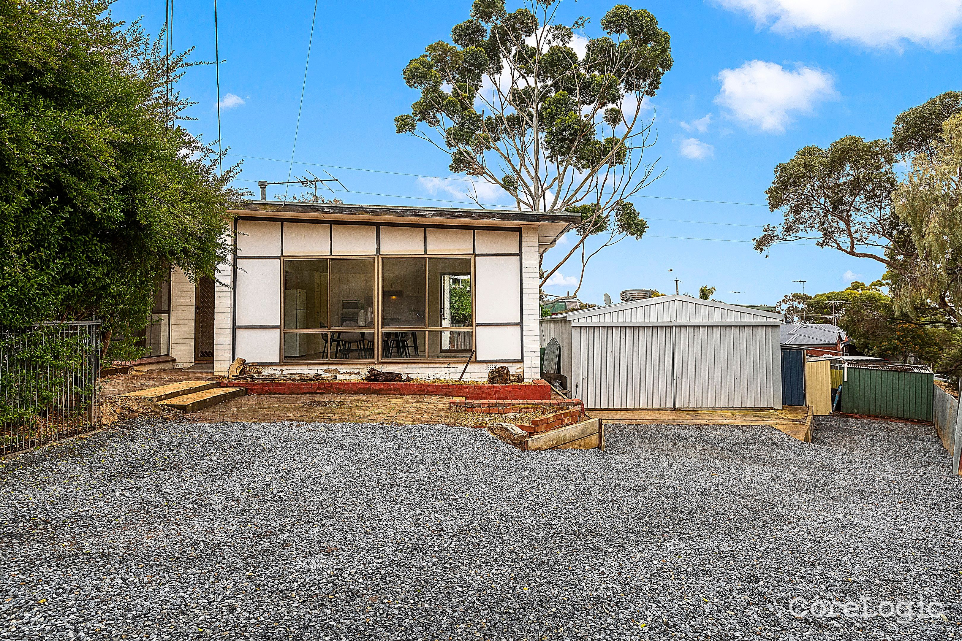 14 Sinclair Cres, Para Hills, SA 5096