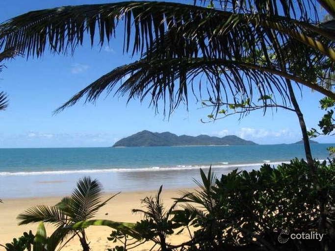 27 Pacific Pde, Mission Beach, QLD 4852
