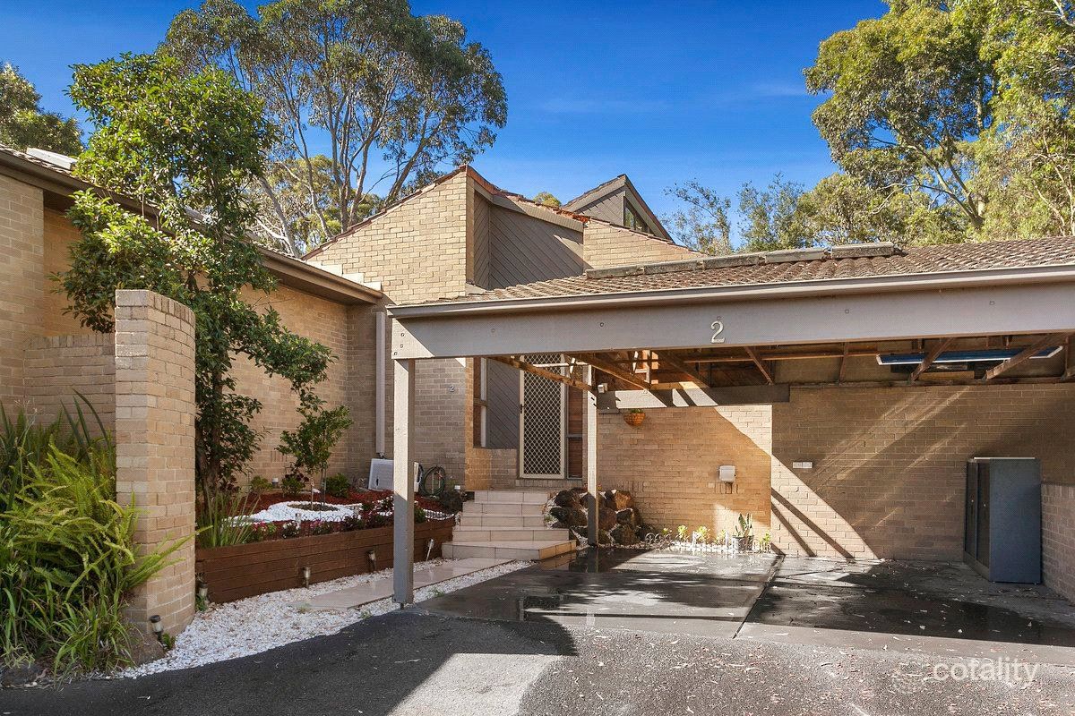 2/18 Peter St, Doncaster East, VIC 3109