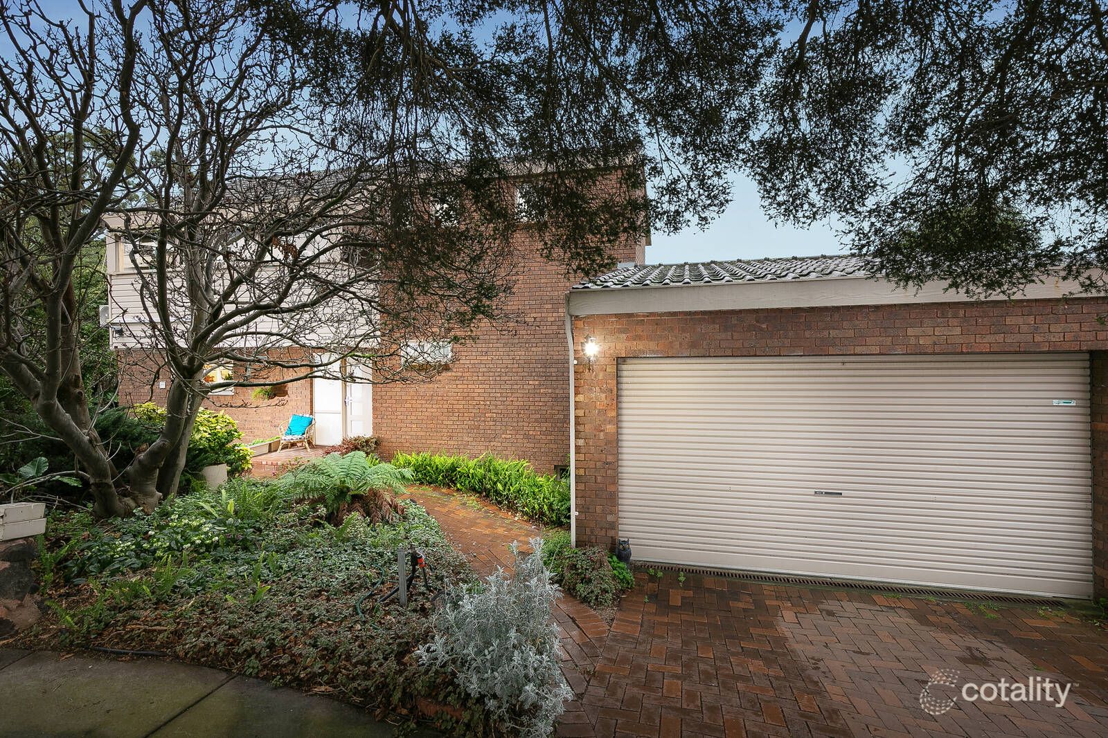 18 Elysee Ct, Strathmore Heights, VIC 3041