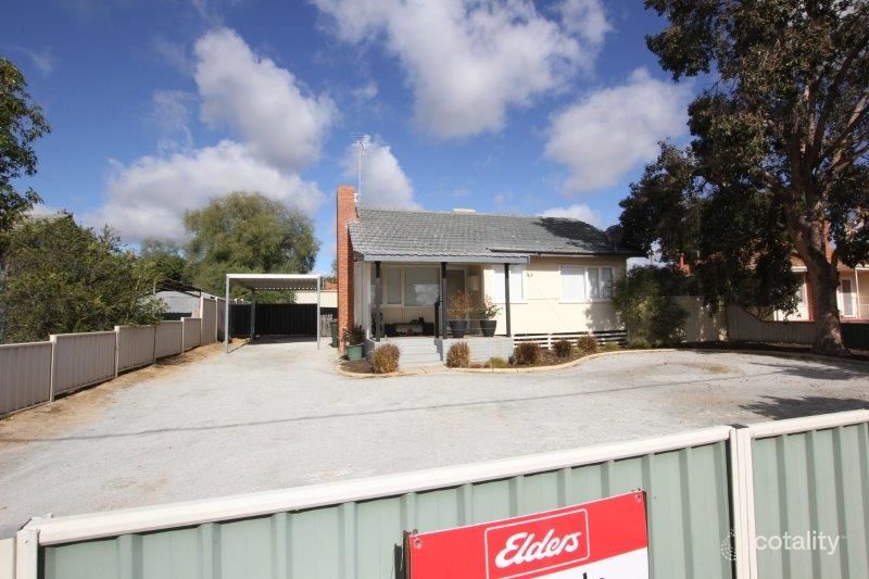 13 Caw St, Merredin, WA 6415