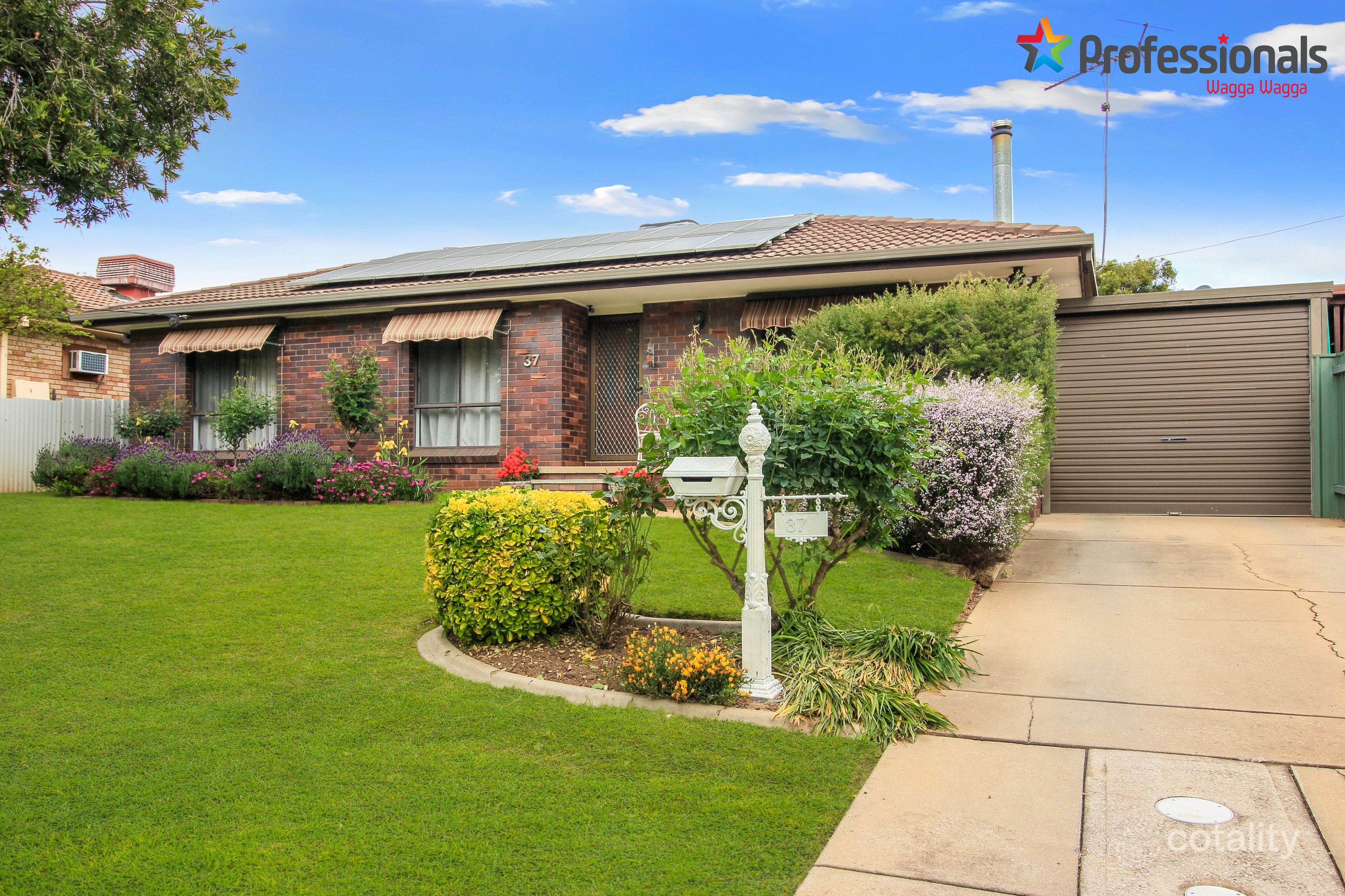 37 Truscott Dr, Ashmont, NSW 2650