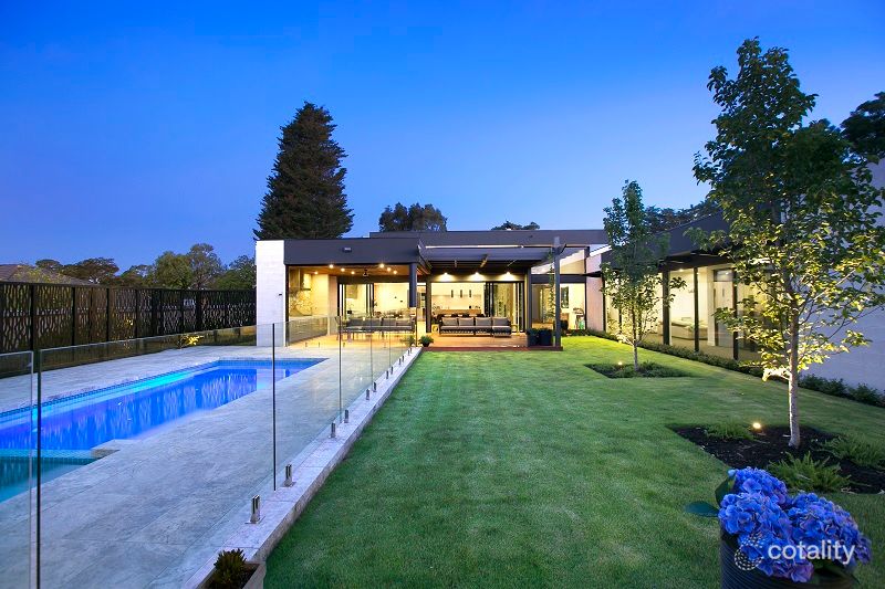 19 Charles St, Mount Eliza, VIC 3930