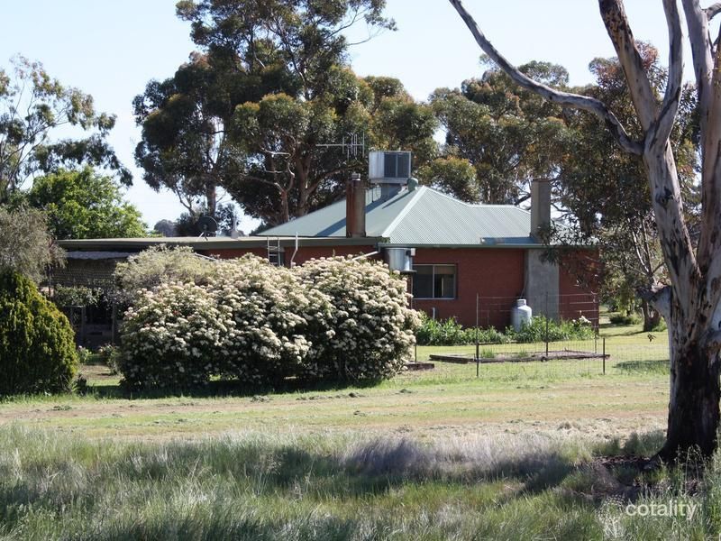 379 Goorambat-Chesney Rd, Goorambat, VIC 3725