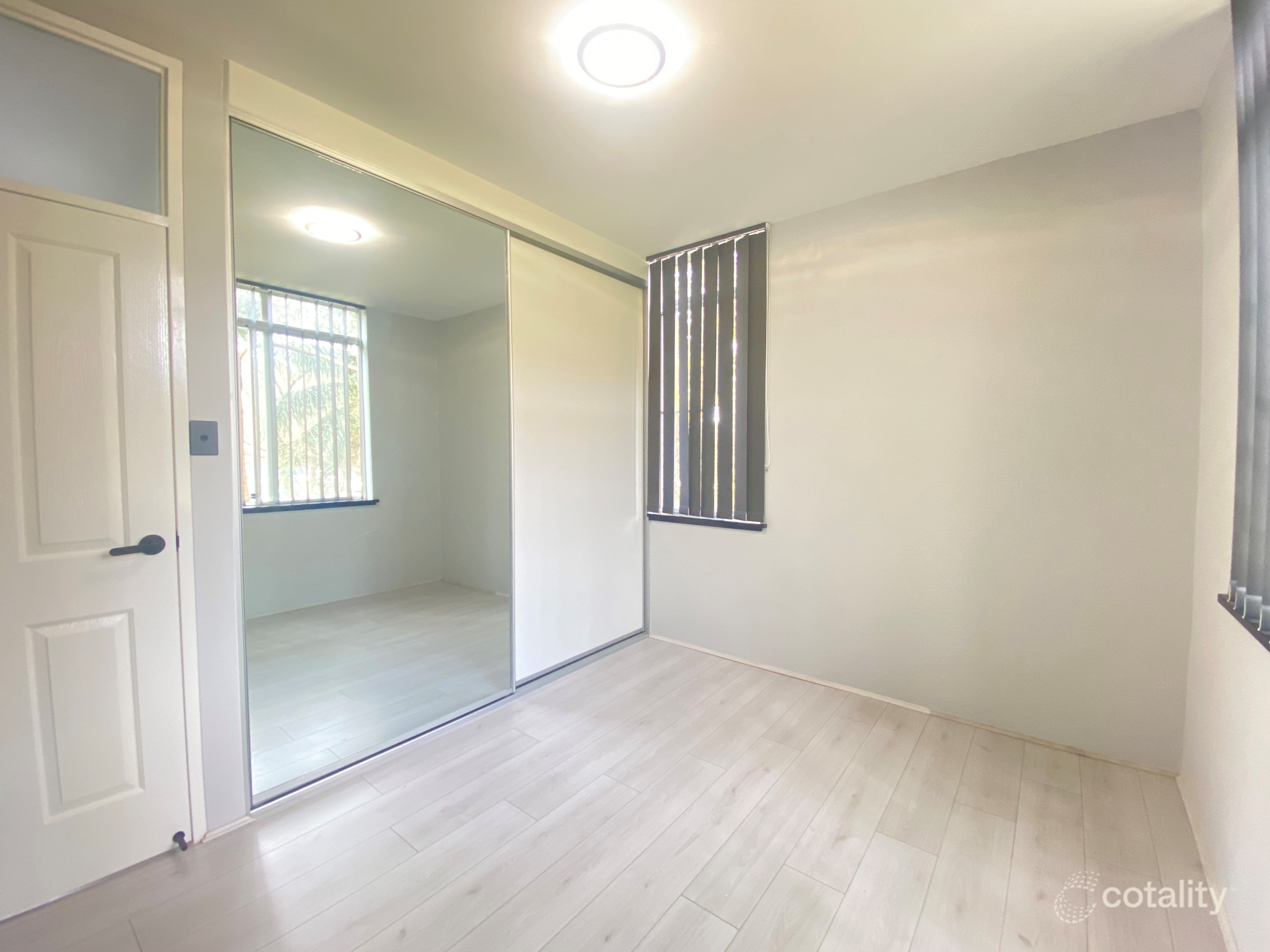 8/4 Park Ave, Westmead, NSW 2145