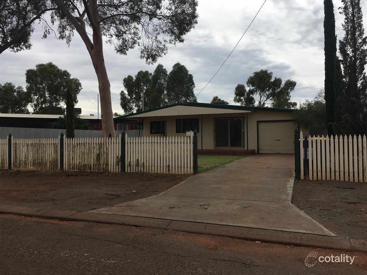 15 Belgravia Pl, South Kalgoorlie, WA 6430