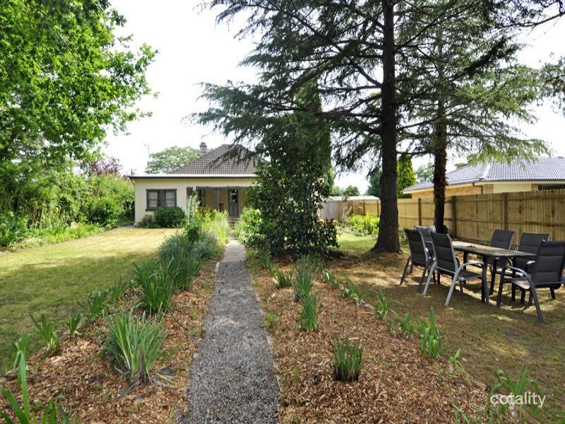 33 Parkes Rd, Moss Vale, NSW 2577