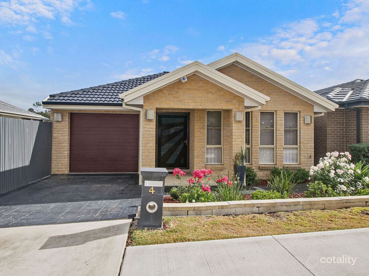 4 Brinsmead Ave, Middleton Grange, NSW 2171