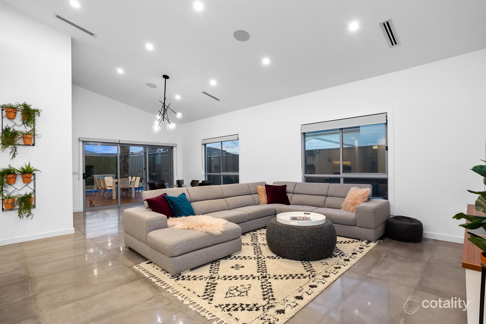 75 Bernard Heinze Ave, Moncrieff, ACT 2914