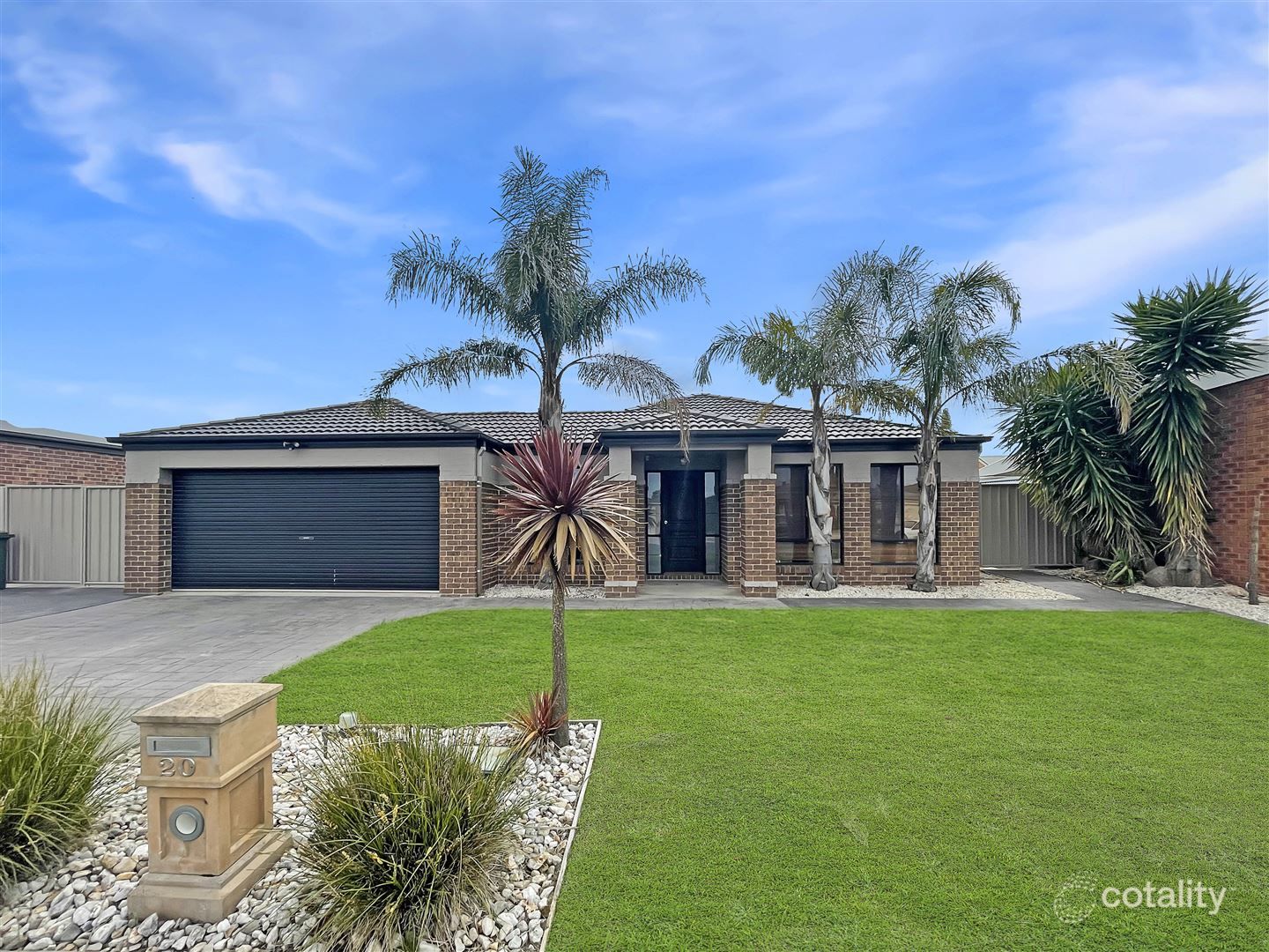 20 Mctavish Bvd, Horsham, VIC 3400