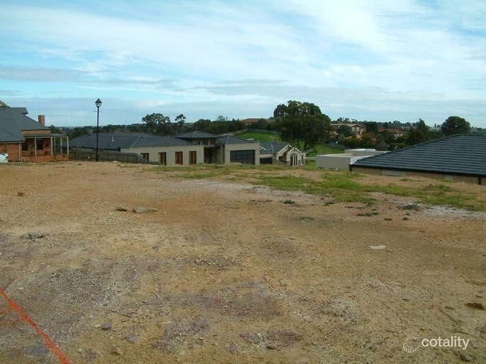 13 Tranquillity Pl, Beaconsfield, VIC 3807