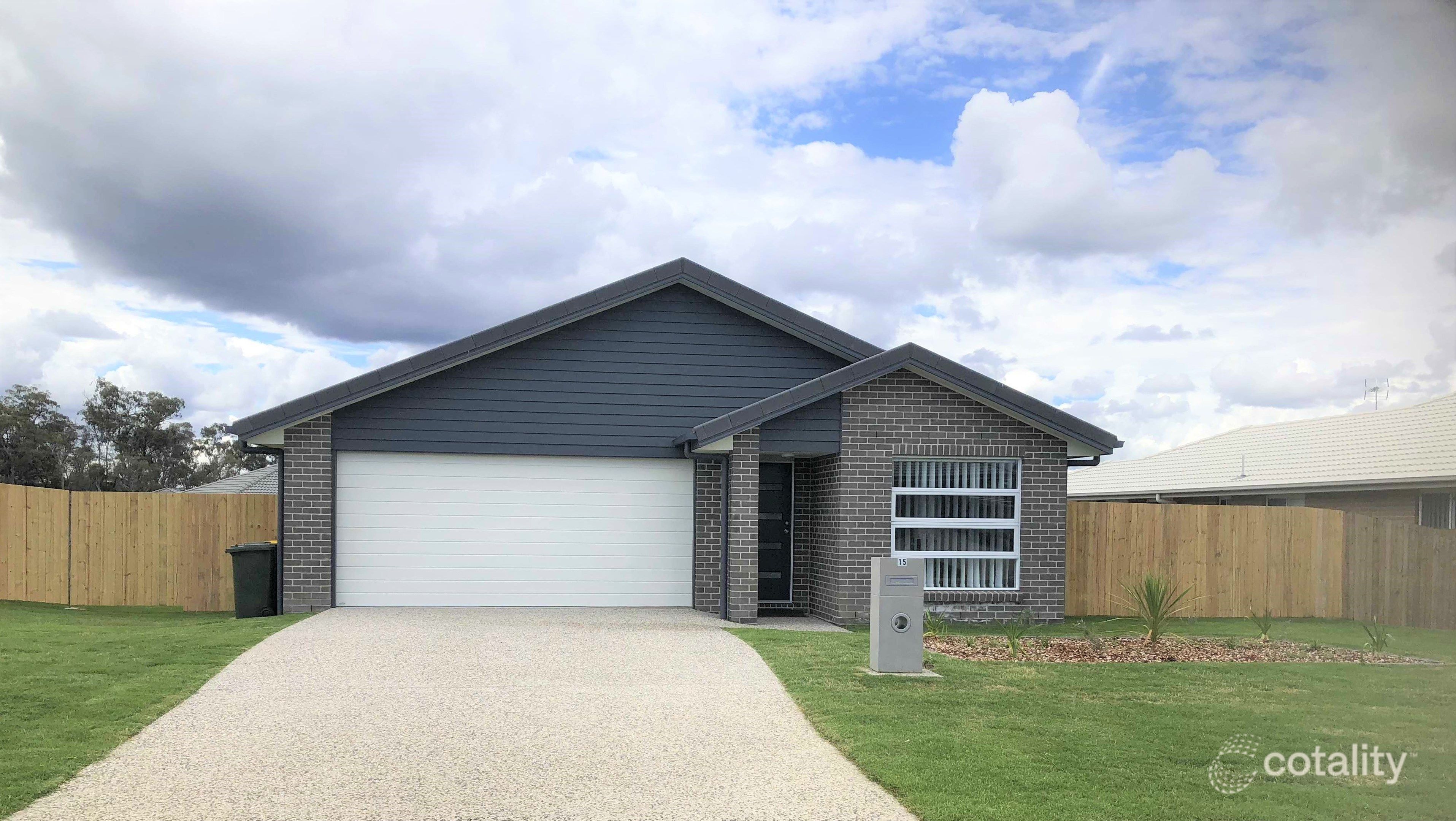 15 Tanna Dr, Rosenthal Heights, QLD 4370