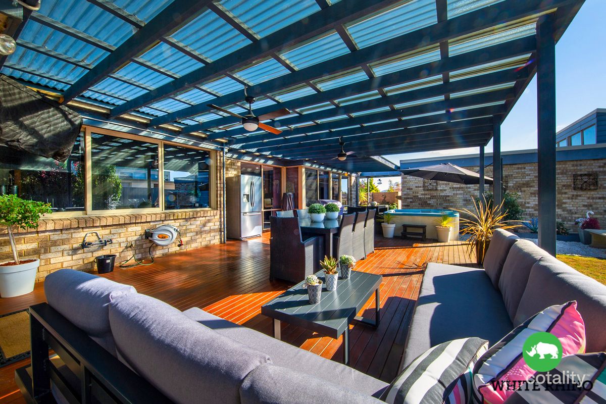 35 Parkview Cres, Jerrabomberra, NSW 2619