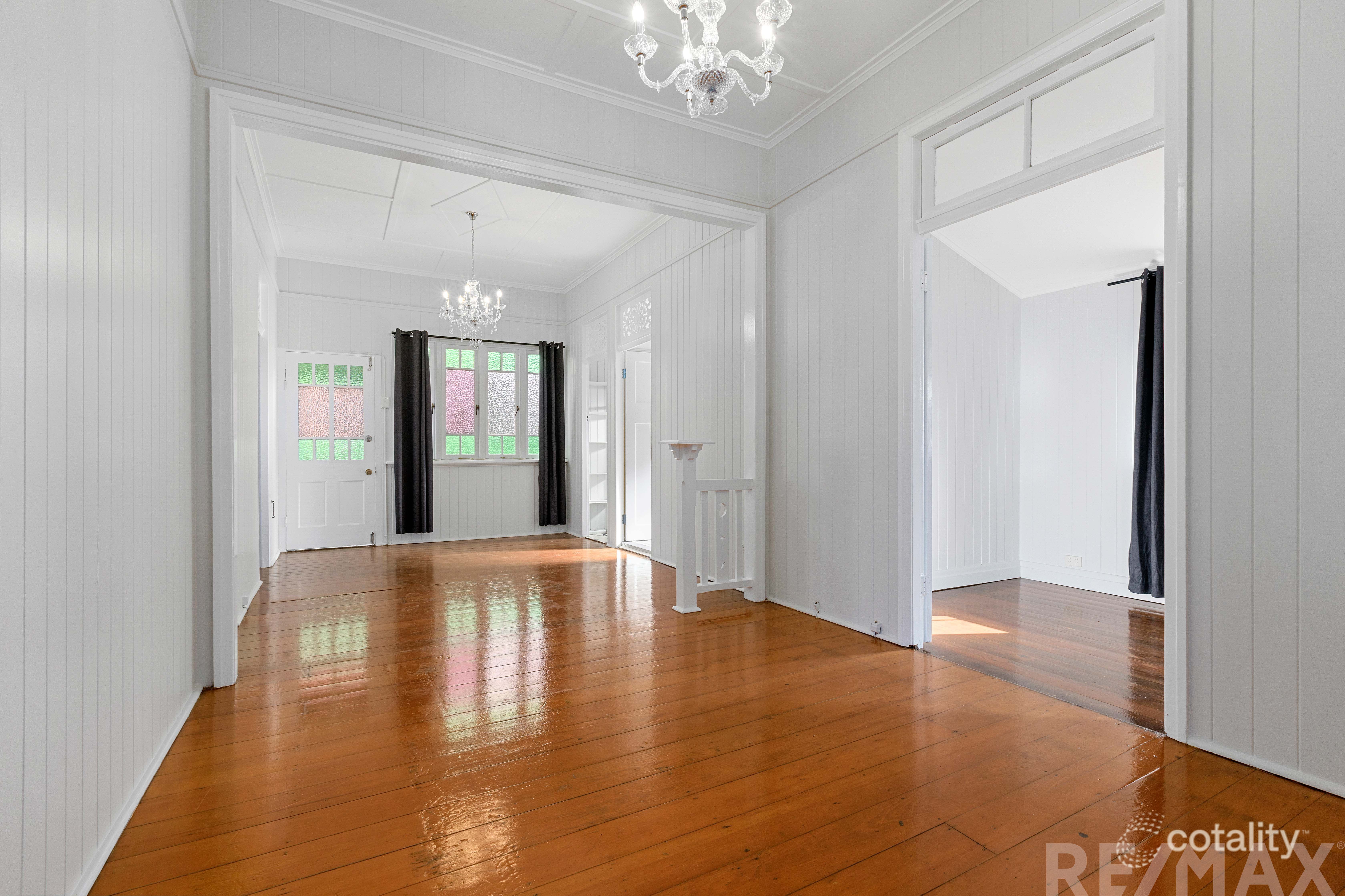 291 Wynnum Rd, Norman Park, QLD 4170