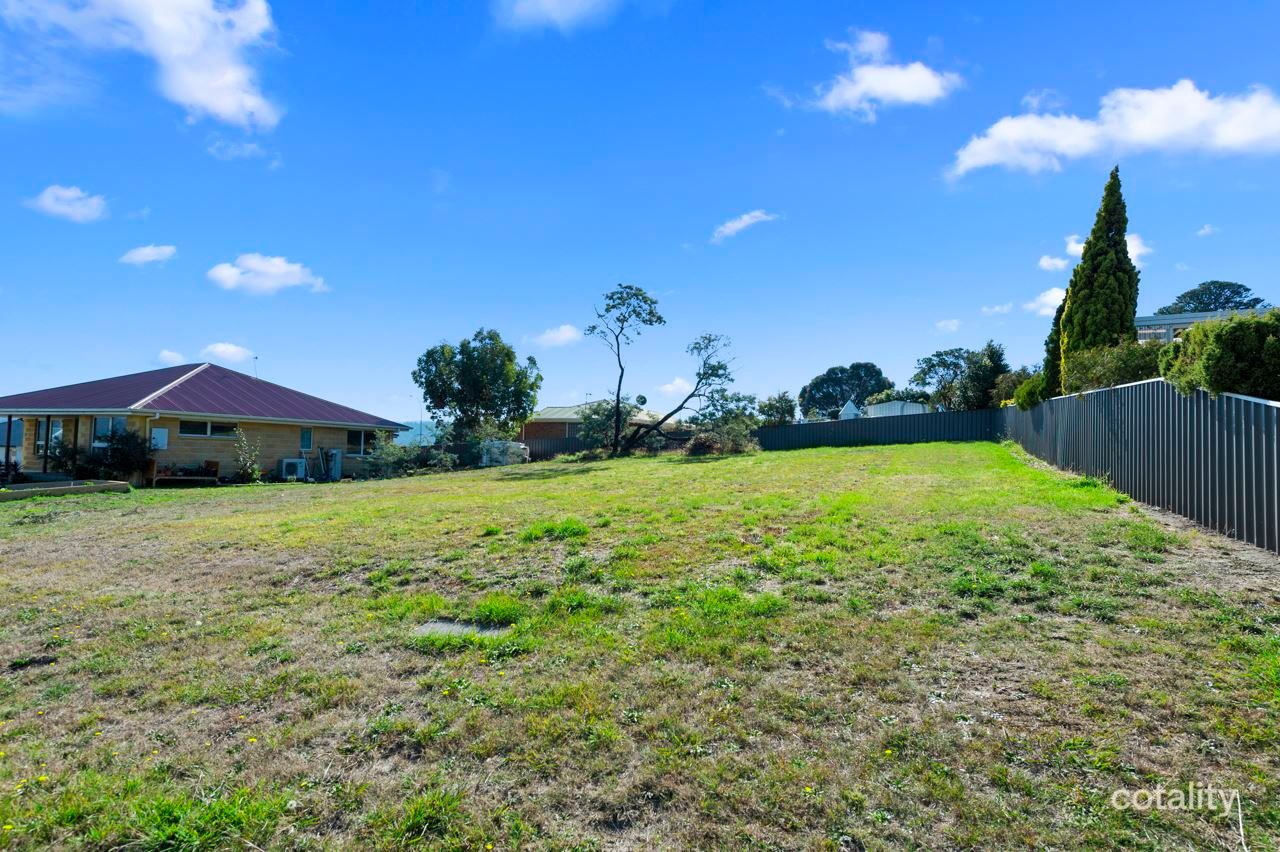 45 Roberts St, Triabunna, TAS 7190