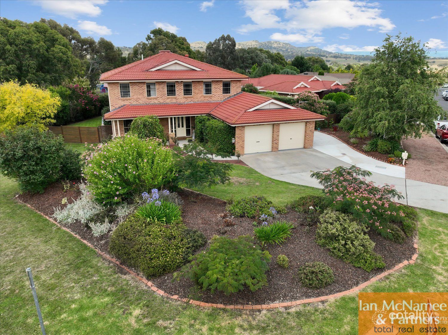 11 Coachwood Ave, Jerrabomberra, NSW 2619