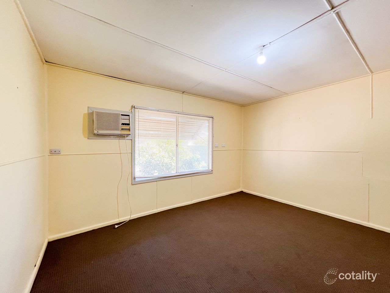 27 Derribong St, Peak Hill, NSW 2869