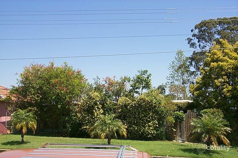 83 Beverley Hill St, Moorooka, QLD 4105