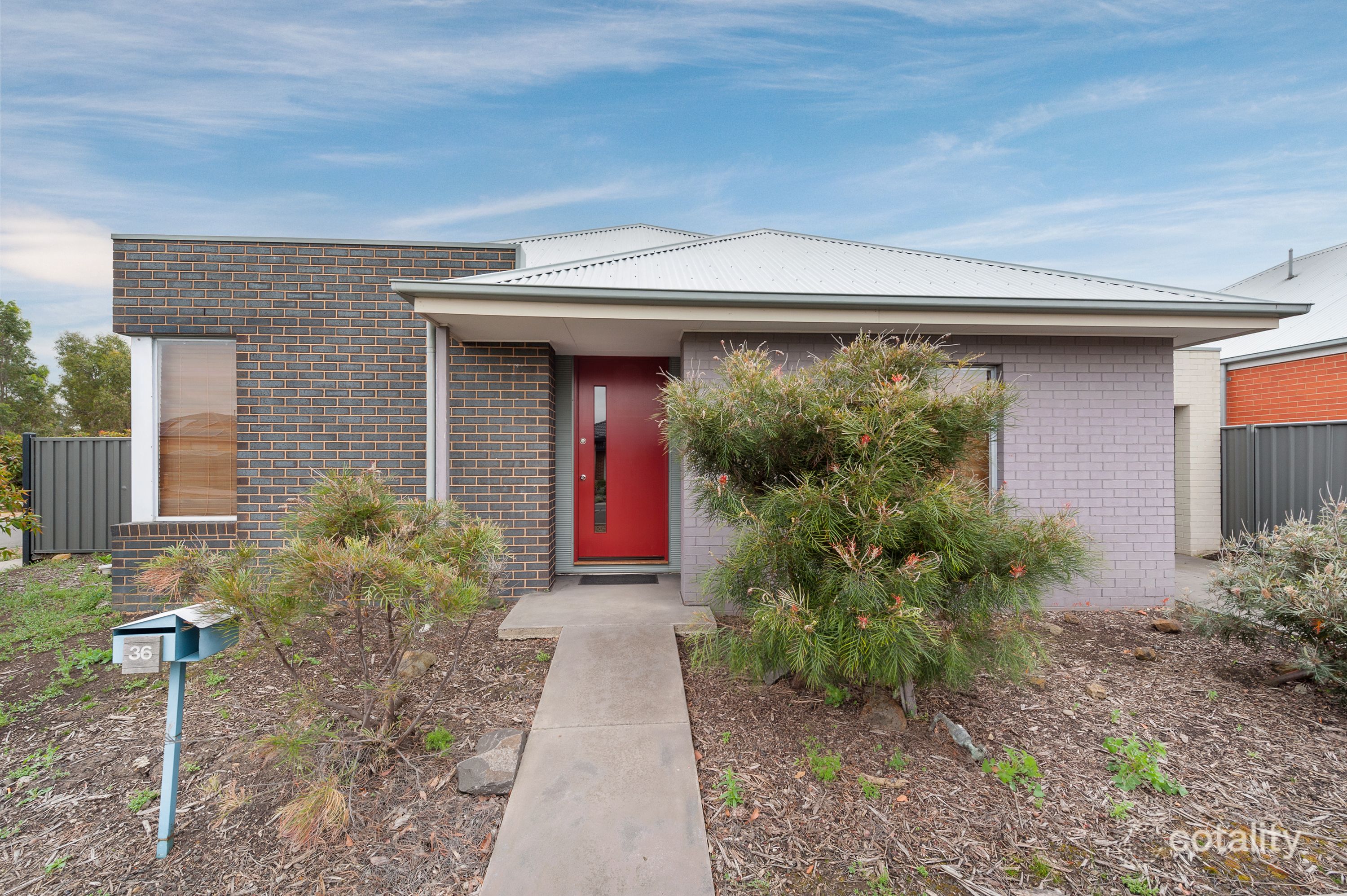 36 Girraween Cres, Craigieburn, VIC 3064