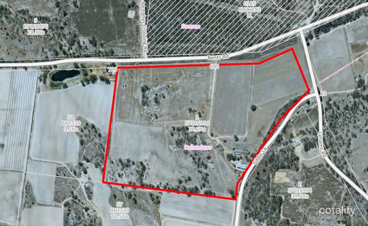 695 Bents Rd, Ballandean, QLD 4382