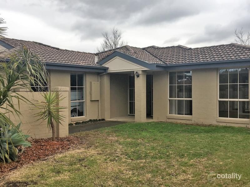 1 Margarita Cl, Berwick, VIC 3806