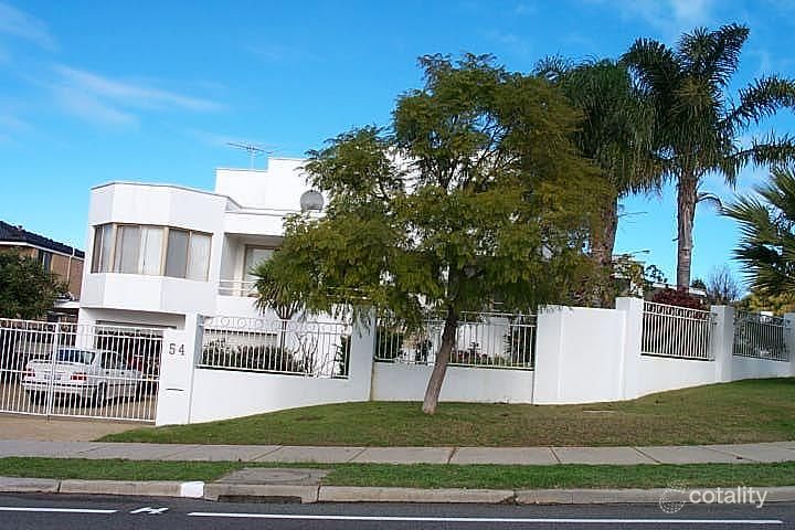 1 Colebatch Hill, Kardinya, WA 6163